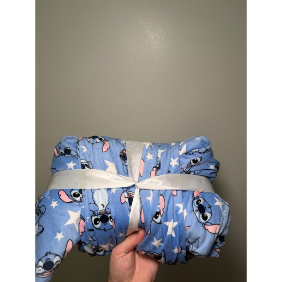 Disney Women's Stitch Pajama Set – 2-Piece – Blue – Size Medium (8-10) – NWT - Picture 4 of 4